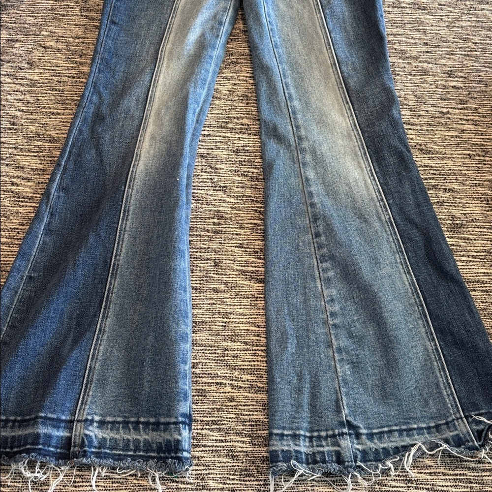 flying monkey high rise flare jeans - Picture 2 of 7
